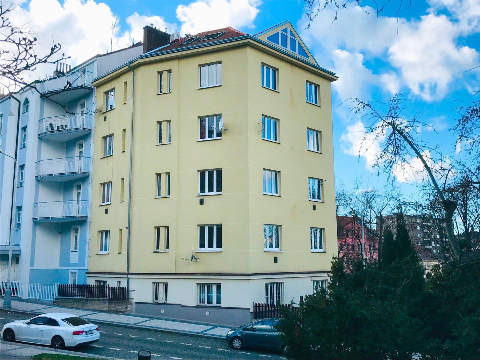 Prenájom bytu 2-izbový 58 m², Šlikova, Praha, Praha Prenájom bytu 2-izbový 58 m², Šlikova, Praha, Praha