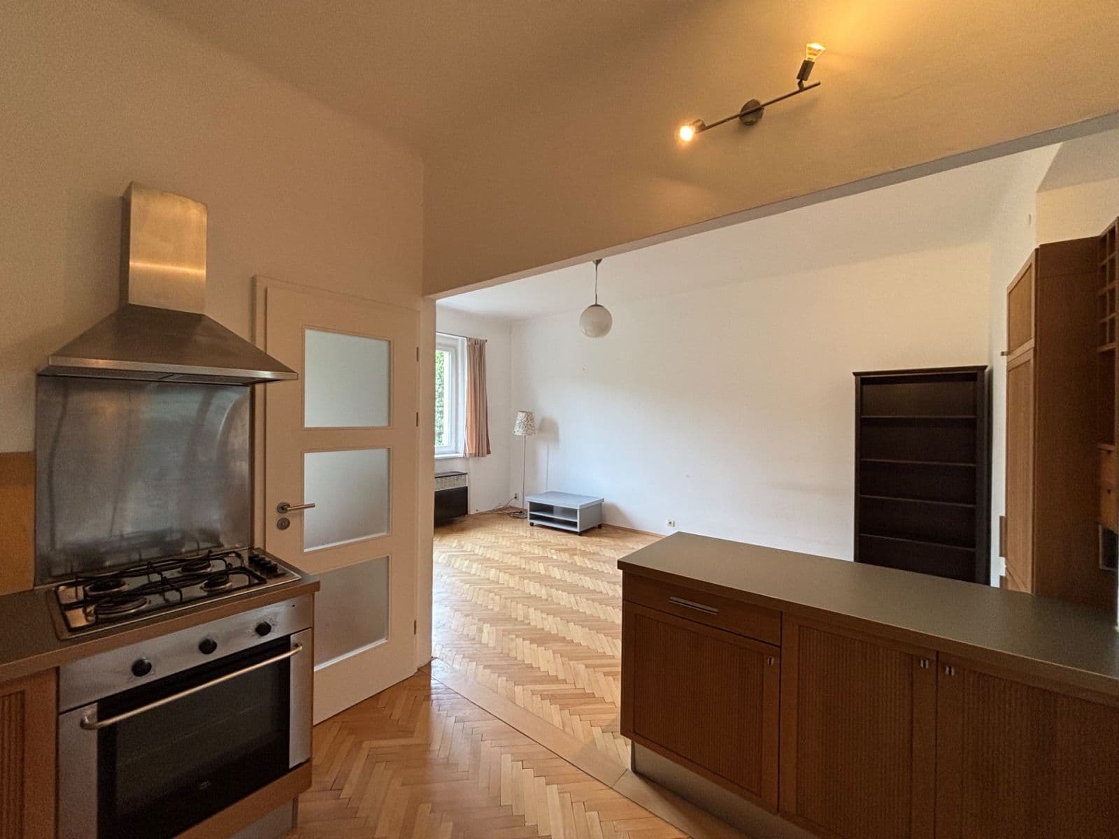 Prenájom bytu 2-izbový 58 m², Šlikova, Praha, Praha Prenájom bytu 2-izbový 58 m², Šlikova, Praha, Praha