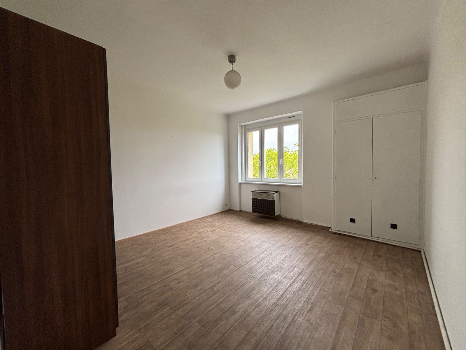 Prenájom bytu 2-izbový 58 m², Šlikova, Praha, Praha Prenájom bytu 2-izbový 58 m², Šlikova, Praha, Praha