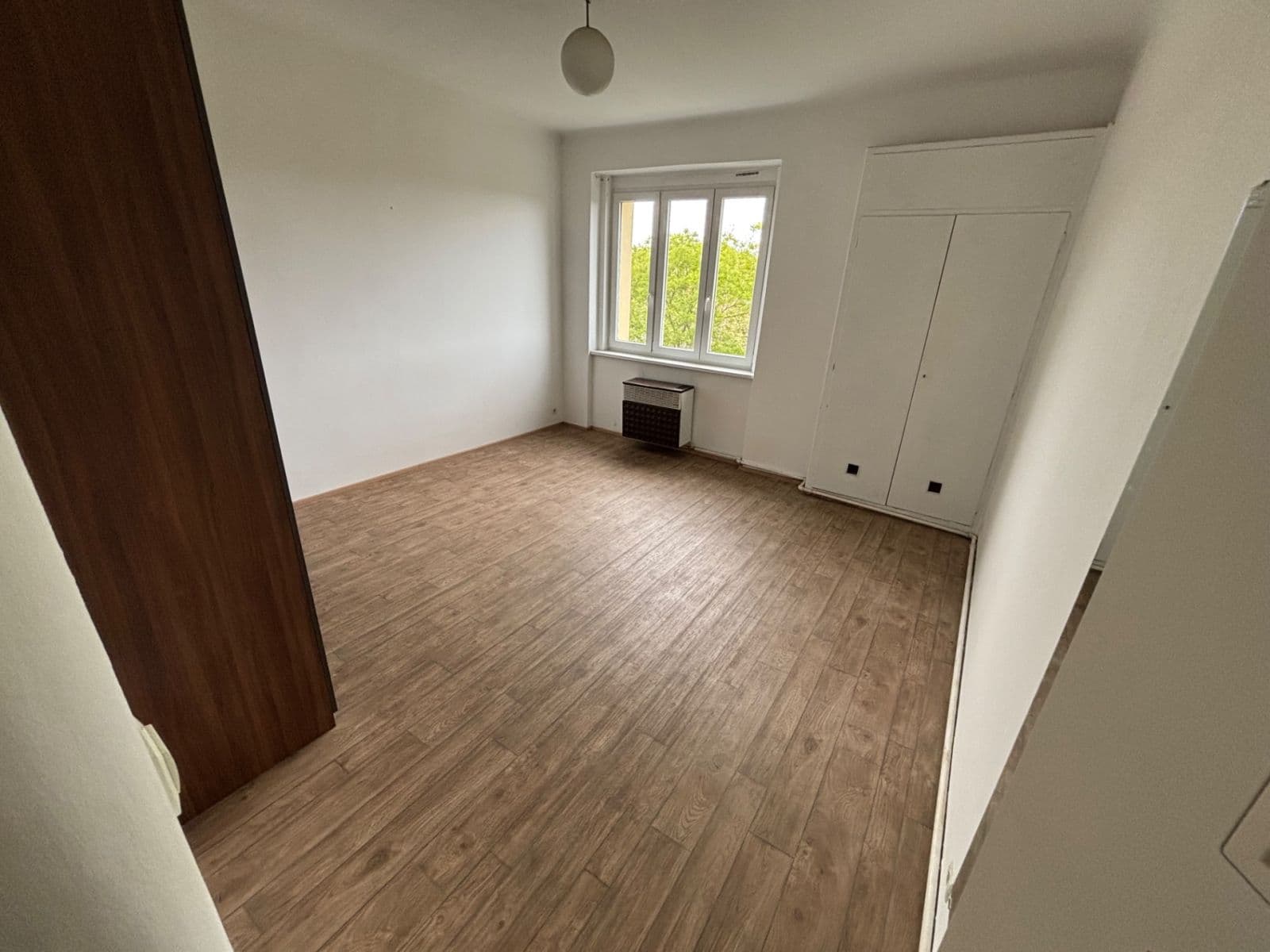 Prenájom bytu 2-izbový 58 m², Šlikova, Praha, Praha Prenájom bytu 2-izbový 58 m², Šlikova, Praha, Praha