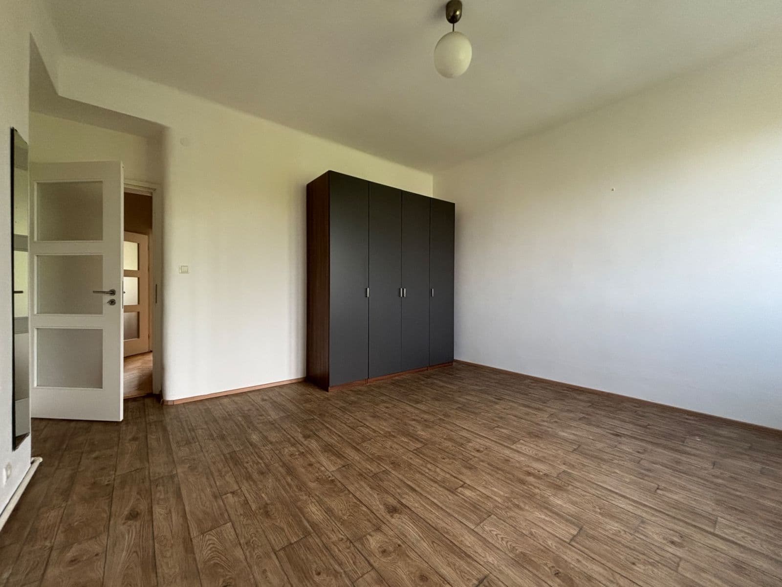 Prenájom bytu 2-izbový 58 m², Šlikova, Praha, Praha Prenájom bytu 2-izbový 58 m², Šlikova, Praha, Praha