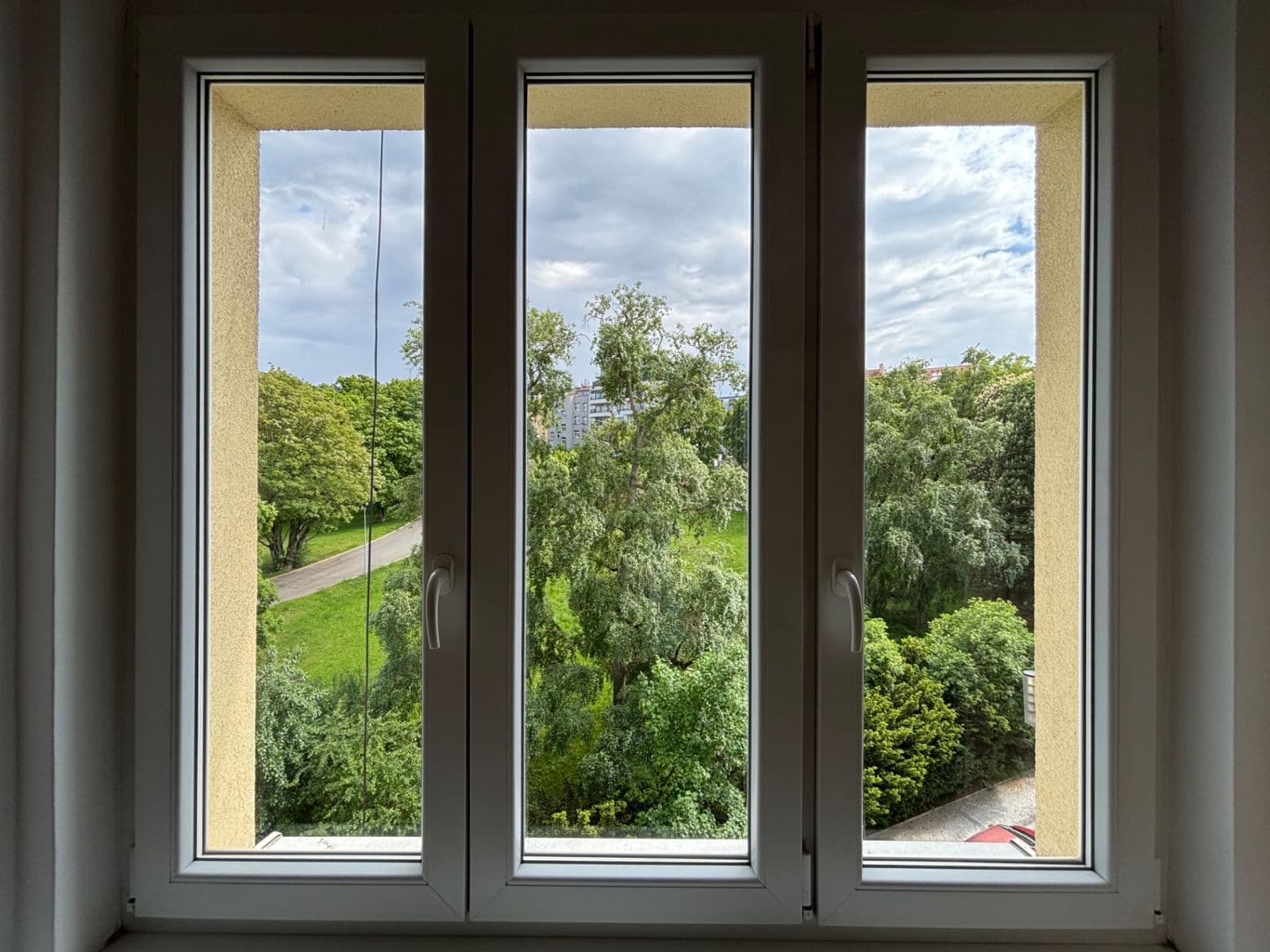 Prenájom bytu 2-izbový 58 m², Šlikova, Praha, Praha Prenájom bytu 2-izbový 58 m², Šlikova, Praha, Praha