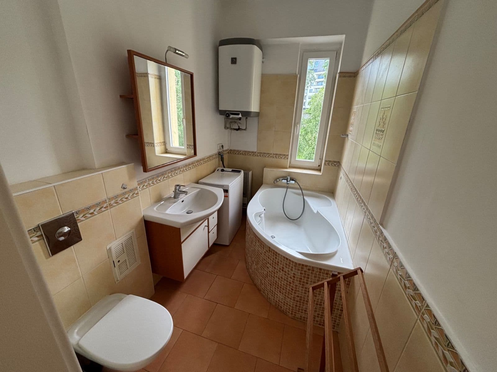 Prenájom bytu 2-izbový 58 m², Šlikova, Praha, Praha Prenájom bytu 2-izbový 58 m², Šlikova, Praha, Praha