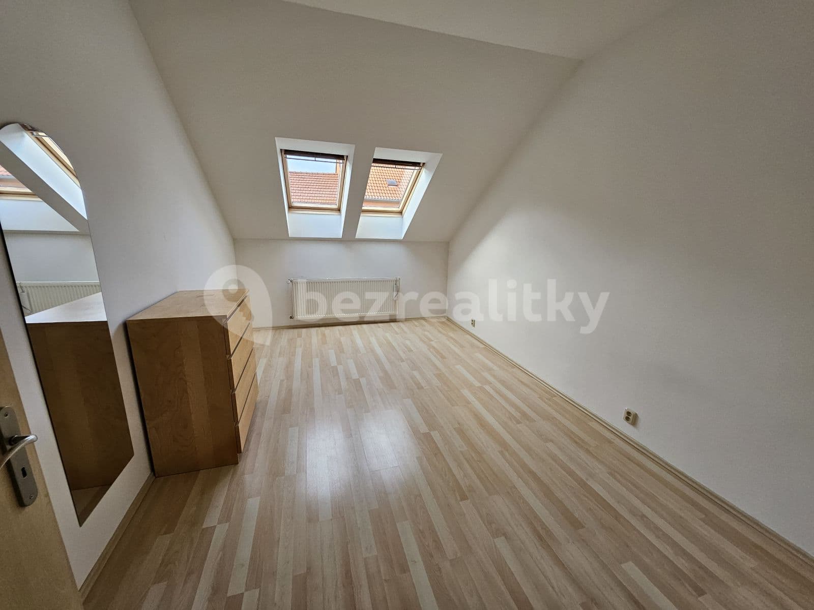 Prenájom bytu 4-izbový 130 m², Jungmannova, Brno, Jihomoravský kraj Prenájom bytu 4-izbový 130 m², Jungmannova, Brno, Jihomoravský kraj