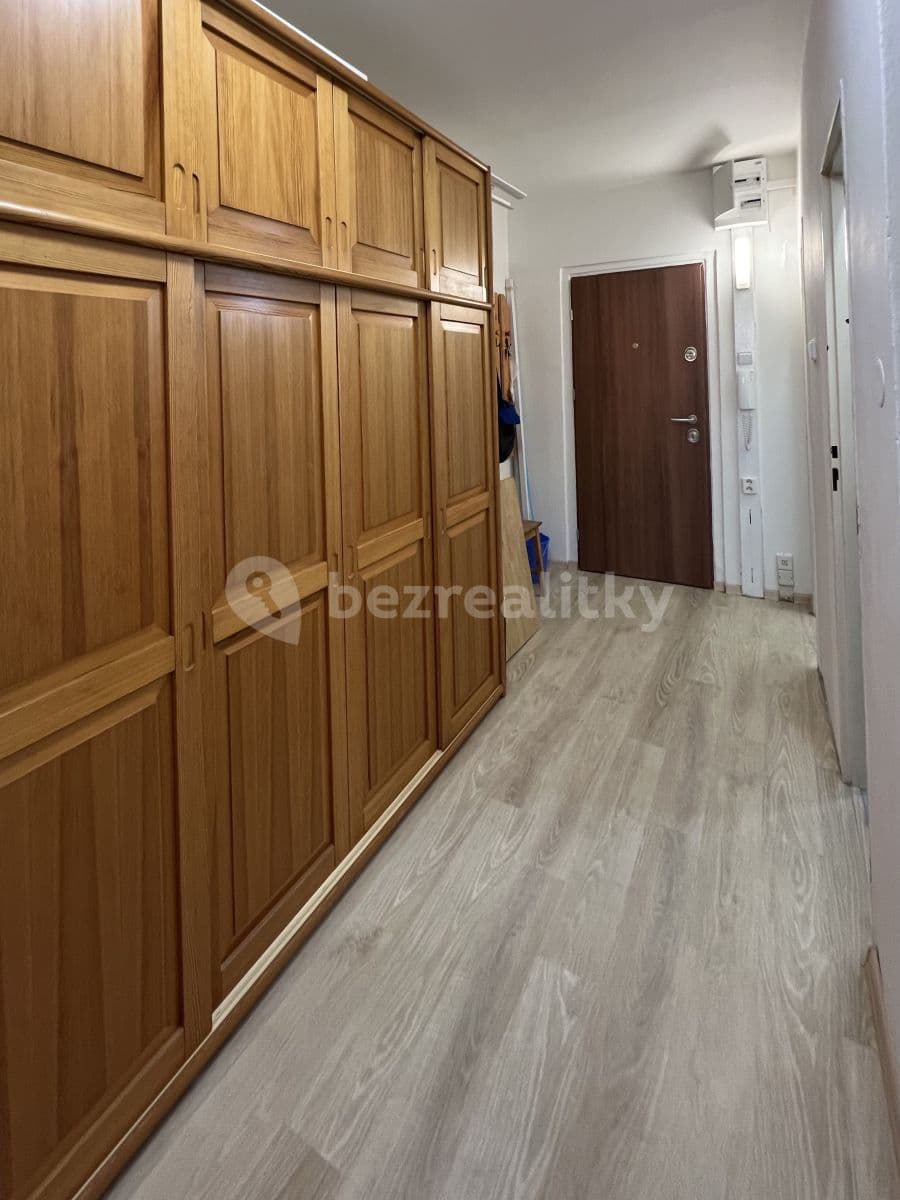 Prenájom bytu 2-izbový 45 m², Na Chobotě, Praha, Praha Prenájom bytu 2-izbový 45 m², Na Chobotě, Praha, Praha