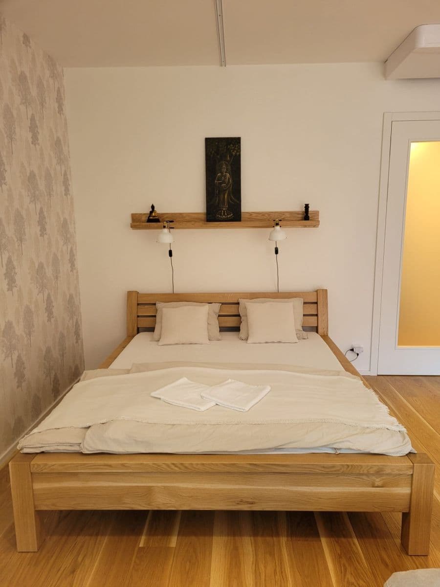 Predaj bytu 1-izbový 65 m², Lipno nad Vltavou, Jihočeský kraj Predaj bytu 1-izbový 65 m², Lipno nad Vltavou, Jihočeský kraj