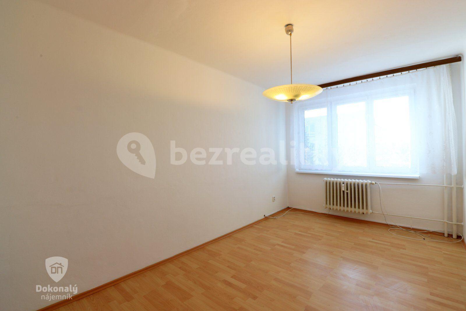 Prenájom bytu 4-izbový 94 m², Školní, Příbram, Středočeský kraj