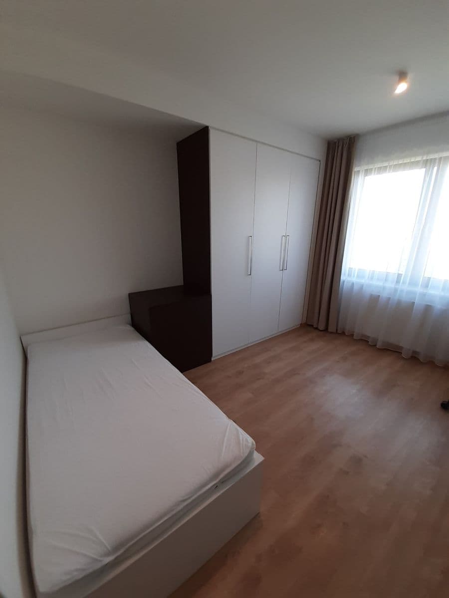 Prenájom bytu 2-izbový 41 m², Mukařovského, Praha, Praha Prenájom bytu 2-izbový 41 m², Mukařovského, Praha, Praha