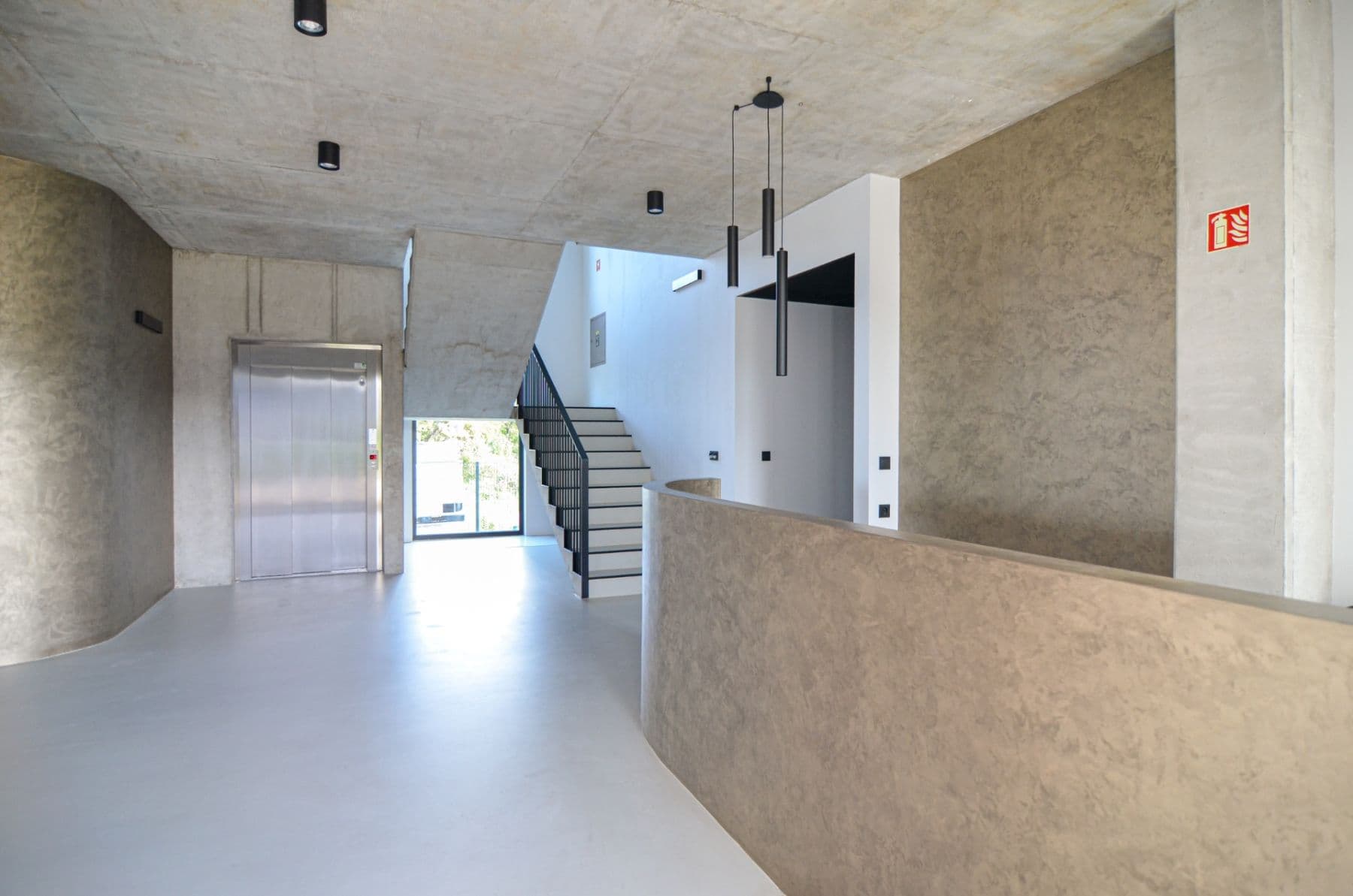 Prenájom kancelárie 20 m², Luční, Modřice, Jihomoravský kraj Prenájom kancelárie 20 m², Luční, Modřice, Jihomoravský kraj