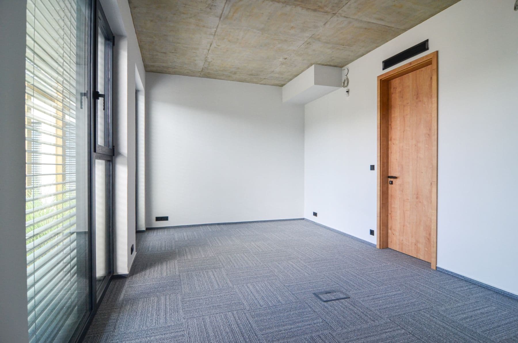 Prenájom kancelárie 20 m², Luční, Modřice, Jihomoravský kraj Prenájom kancelárie 20 m², Luční, Modřice, Jihomoravský kraj