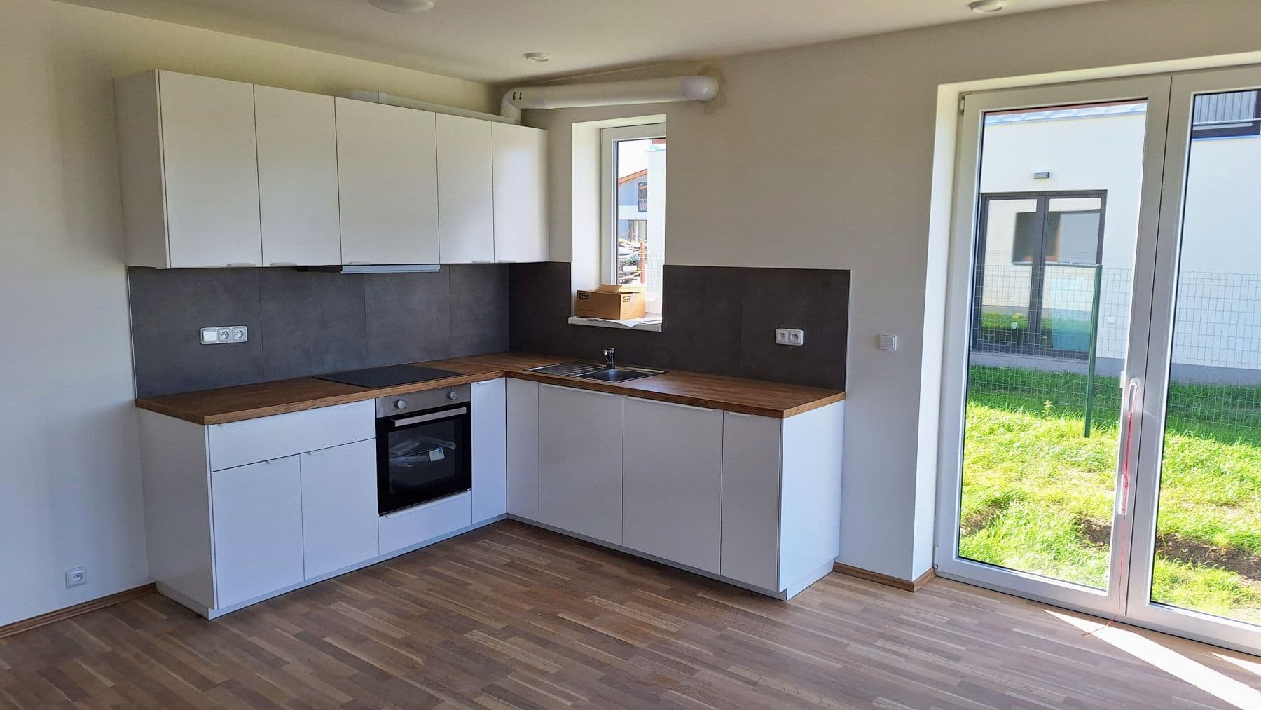 Prenájom domu 97 m², pozemek 281 m², Svinaře, Středočeský kraj Prenájom domu 97 m², pozemek 281 m², Svinaře, Středočeský kraj