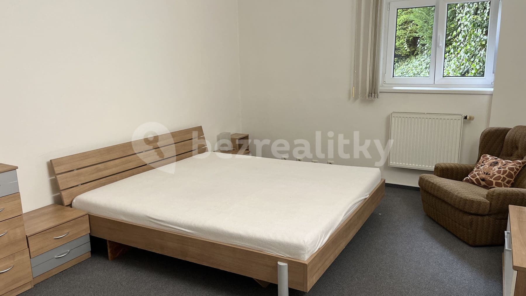 Prenájom bytu 80 m², Cetyňská, Praha, Praha Prenájom bytu 80 m², Cetyňská, Praha, Praha