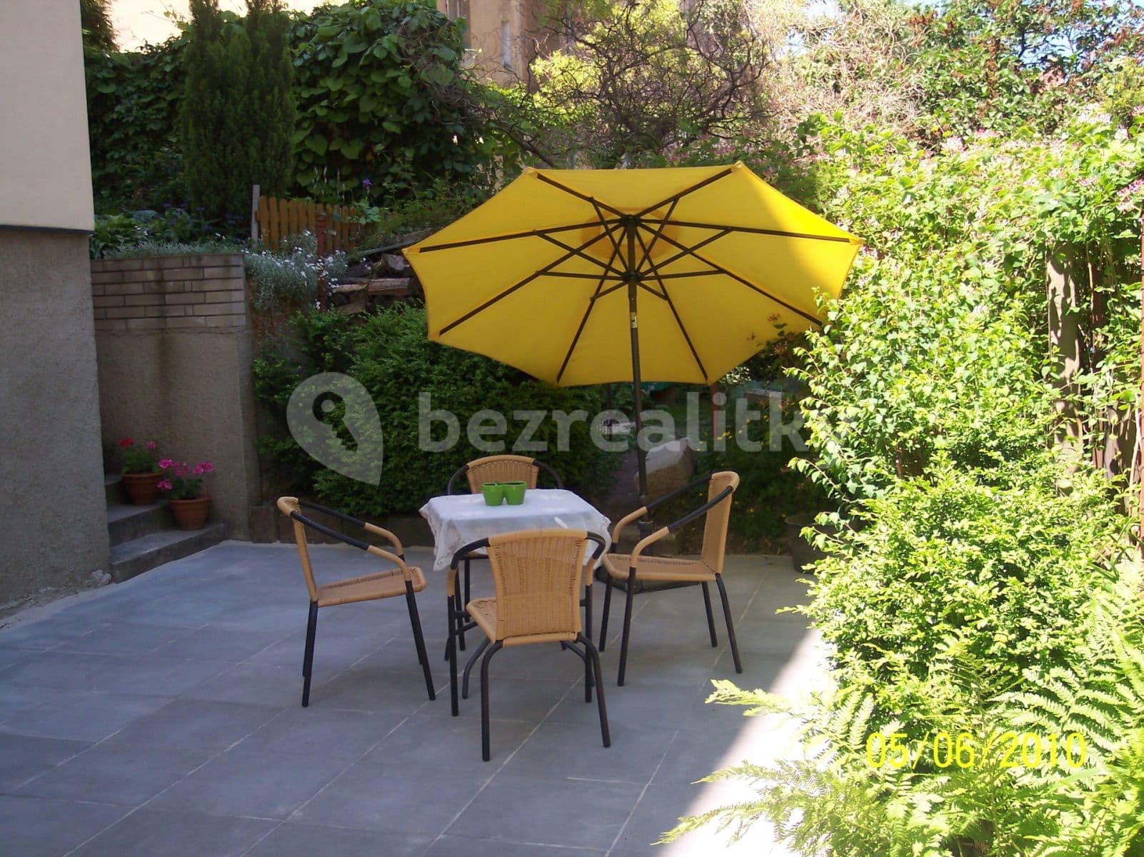 Prenájom bytu 80 m², Cetyňská, Praha, Praha Prenájom bytu 80 m², Cetyňská, Praha, Praha