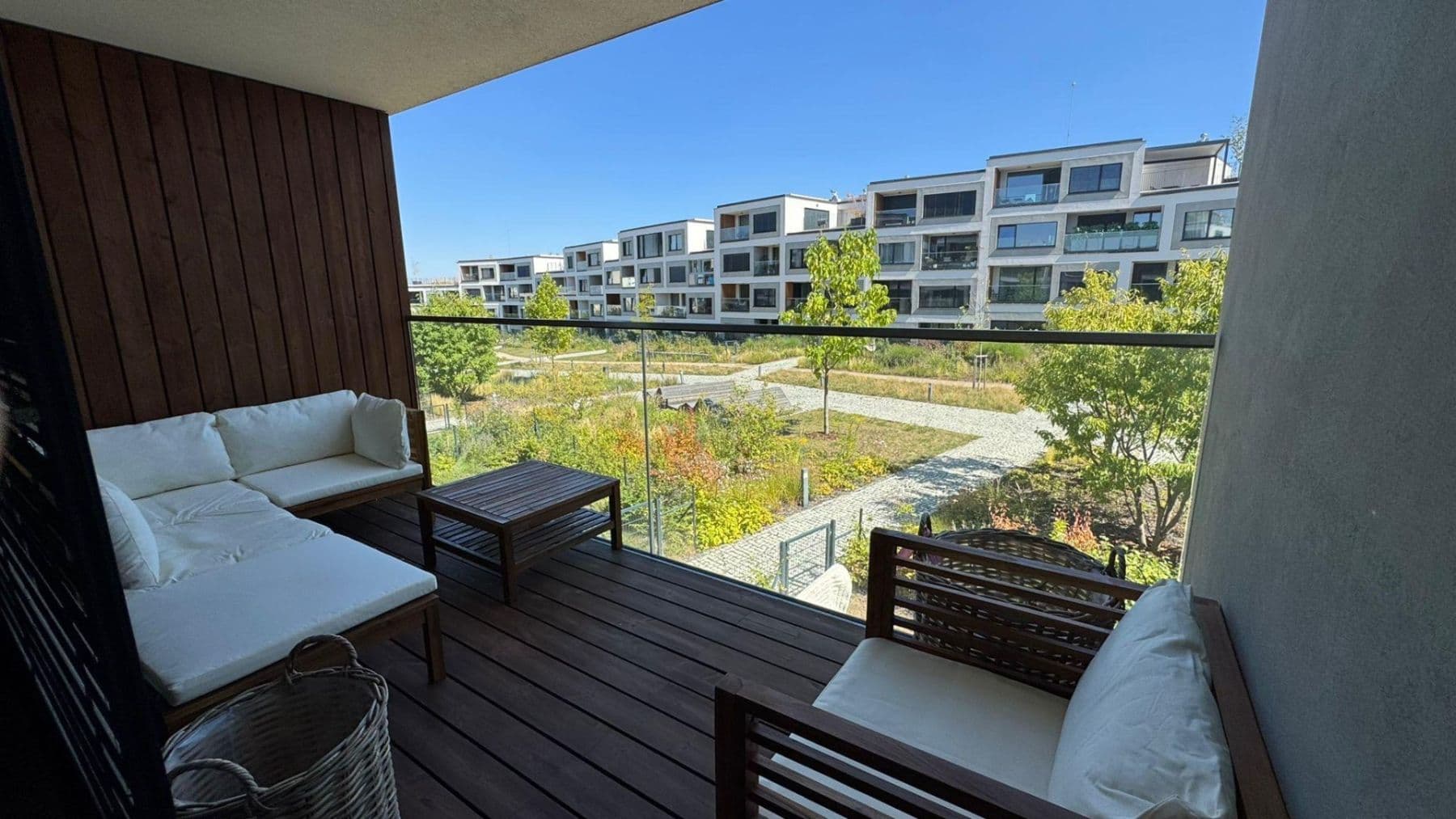 Prenájom bytu 2-izbový 49 m², Kurandové, Praha, Praha Prenájom bytu 2-izbový 49 m², Kurandové, Praha, Praha