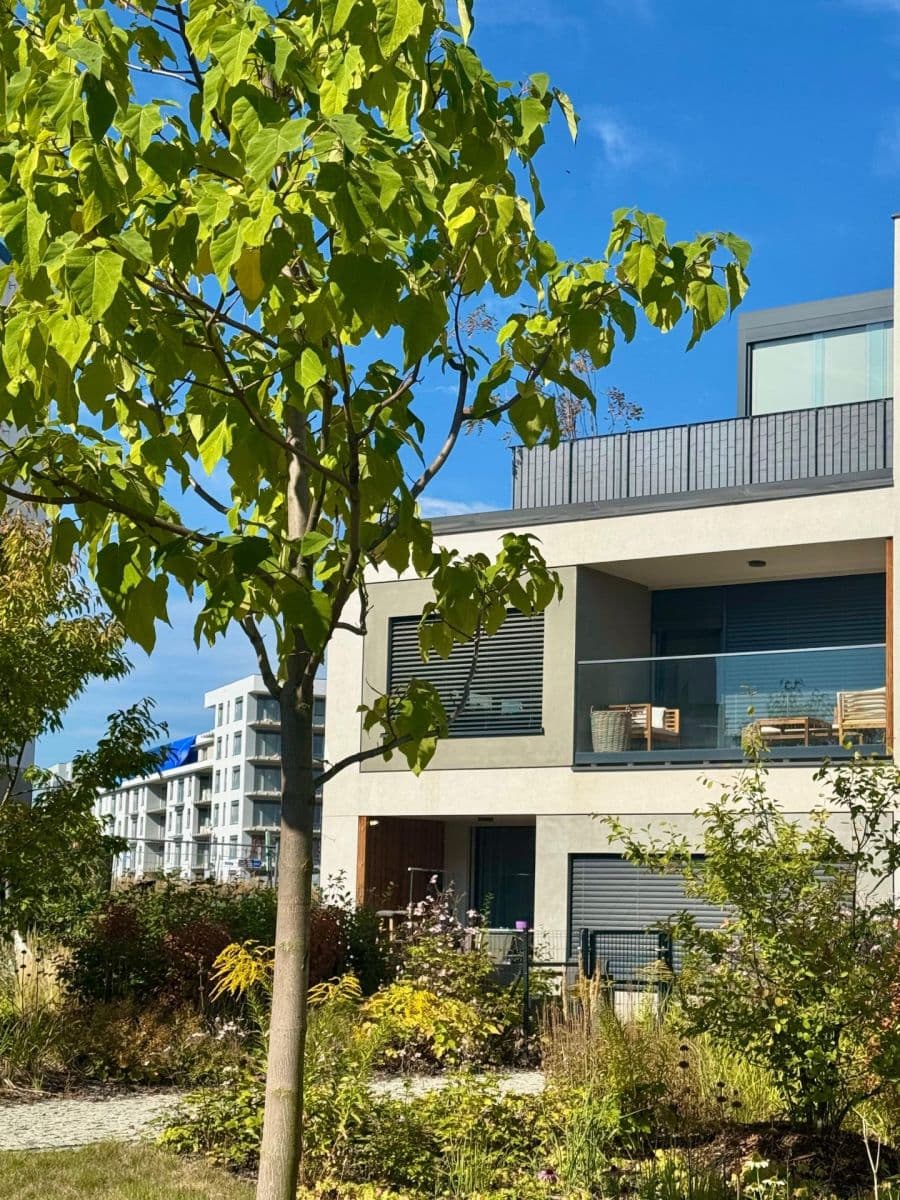 Prenájom bytu 2-izbový 49 m², Kurandové, Praha, Praha Prenájom bytu 2-izbový 49 m², Kurandové, Praha, Praha