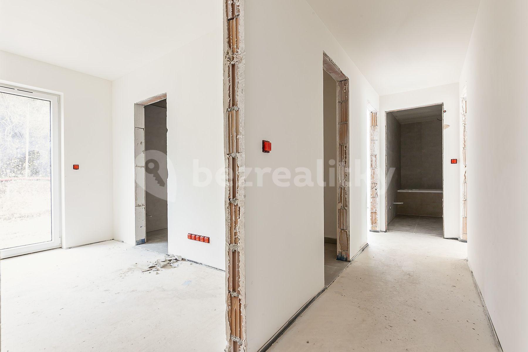 Predaj bytu 3-izbový 81 m², Na Morákově, Beroun, Středočeský kraj