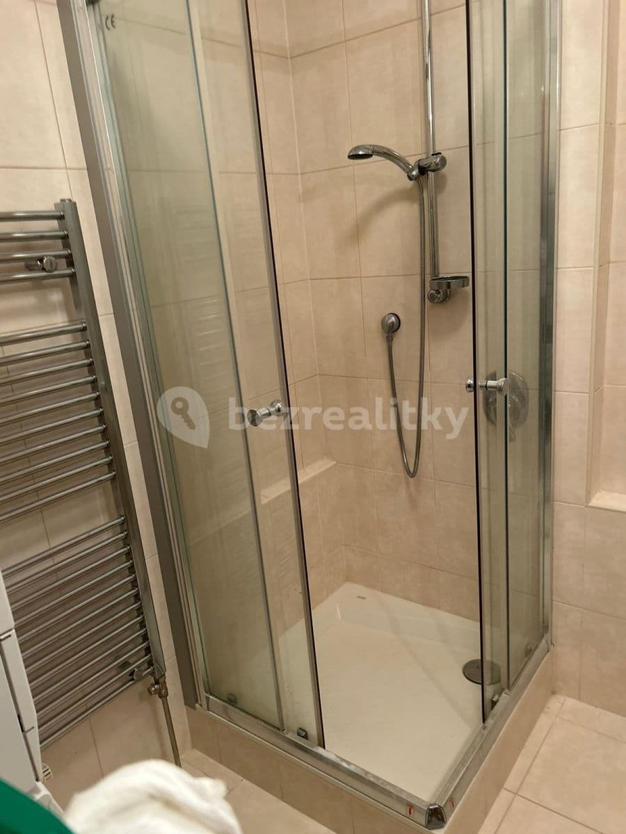 Prenájom bytu 3-izbový 75 m², Merhoutova, Praha, Praha Prenájom bytu 3-izbový 75 m², Merhoutova, Praha, Praha