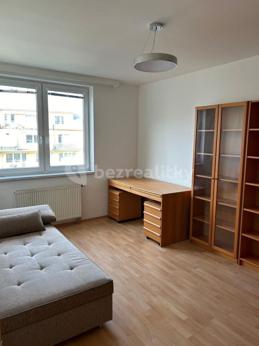 Prenájom bytu 3-izbový 75 m², Merhoutova, Praha, Praha Prenájom bytu 3-izbový 75 m², Merhoutova, Praha, Praha