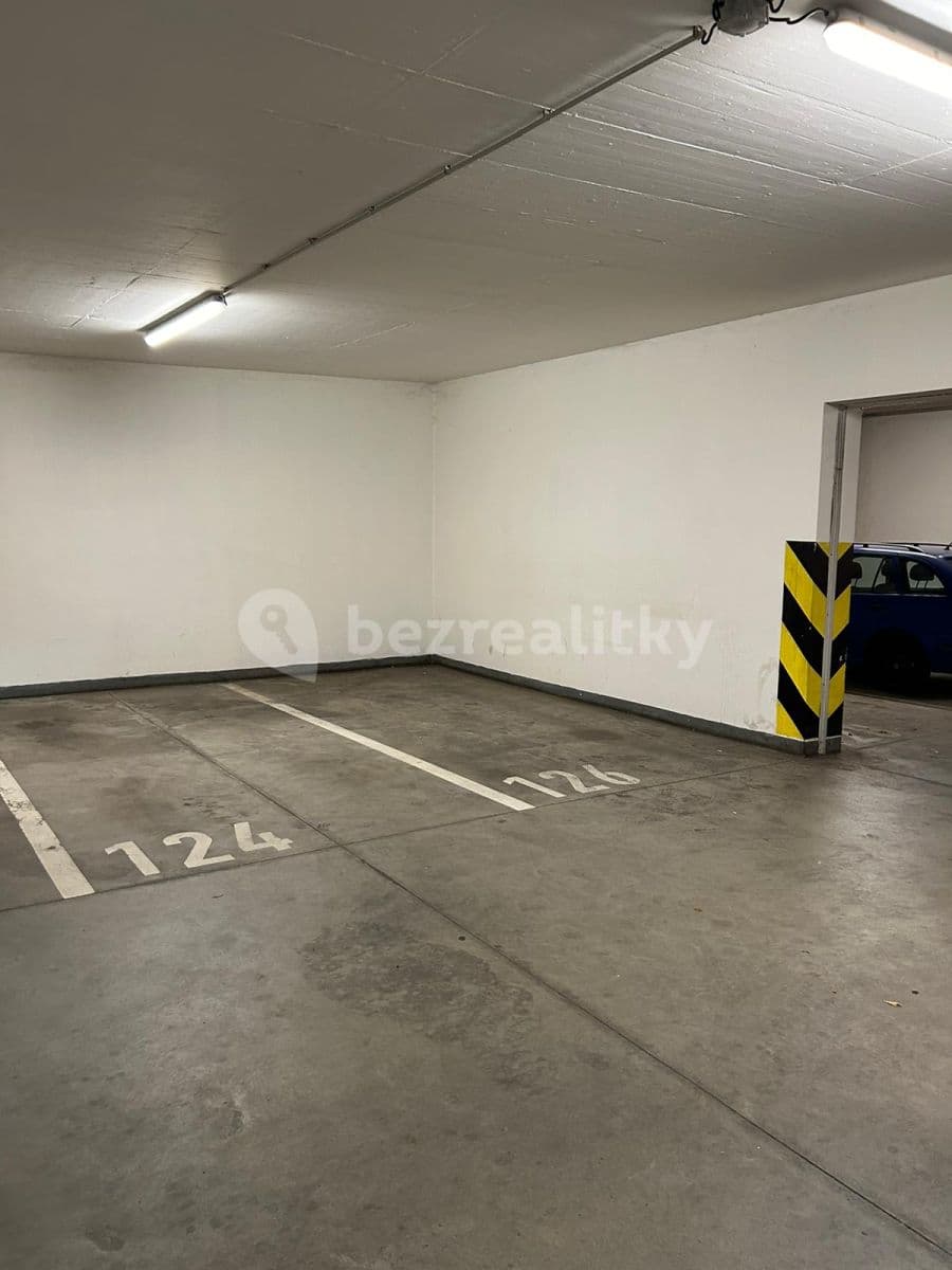 Prenájom bytu 3-izbový 75 m², Merhoutova, Praha, Praha Prenájom bytu 3-izbový 75 m², Merhoutova, Praha, Praha