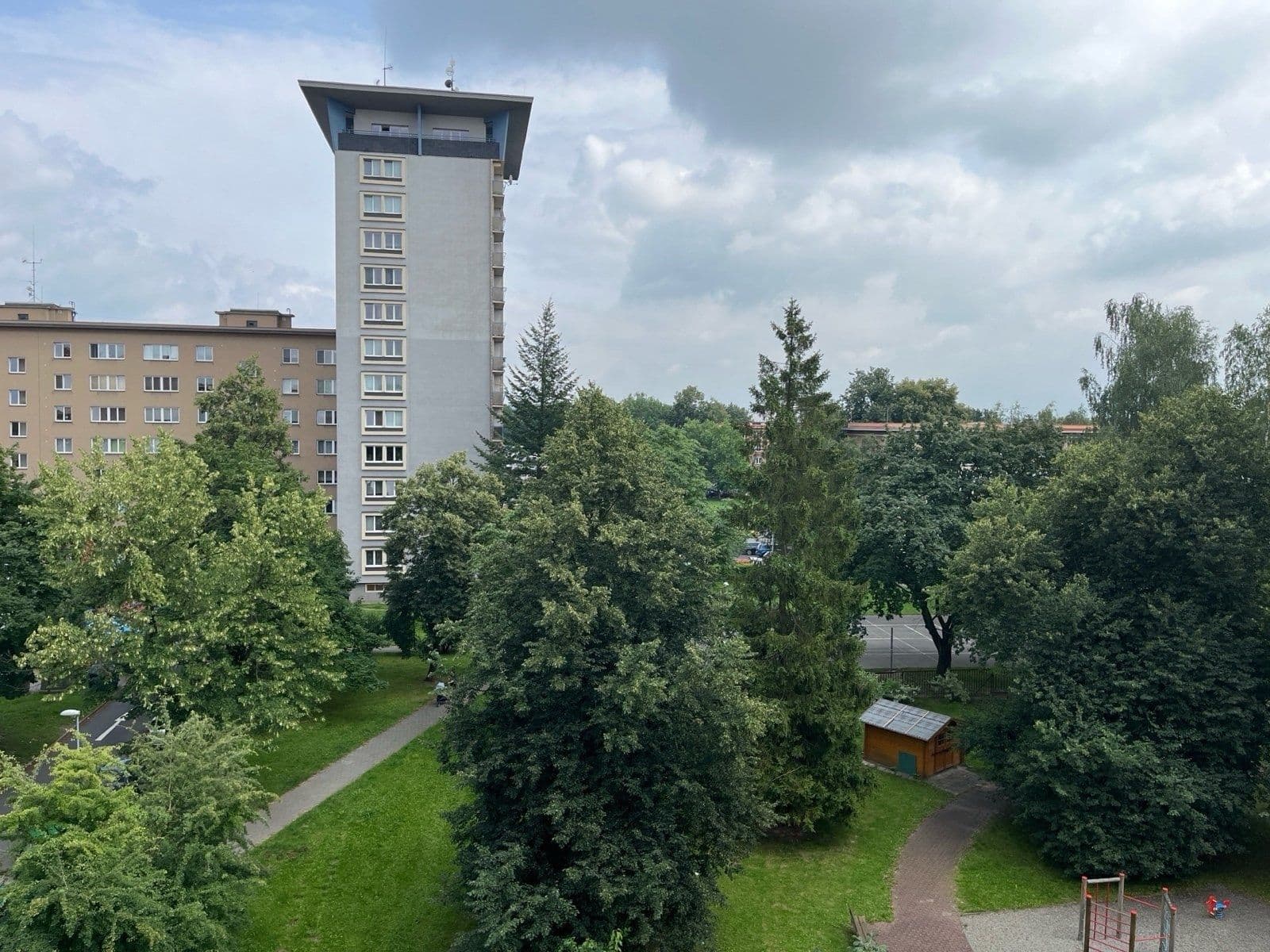 Prenájom bytu 1-izbový 34 m², Československé armády, Havířov, Moravskoslezský kraj Prenájom bytu 1-izbový 34 m², Československé armády, Havířov, Moravskoslezský kraj