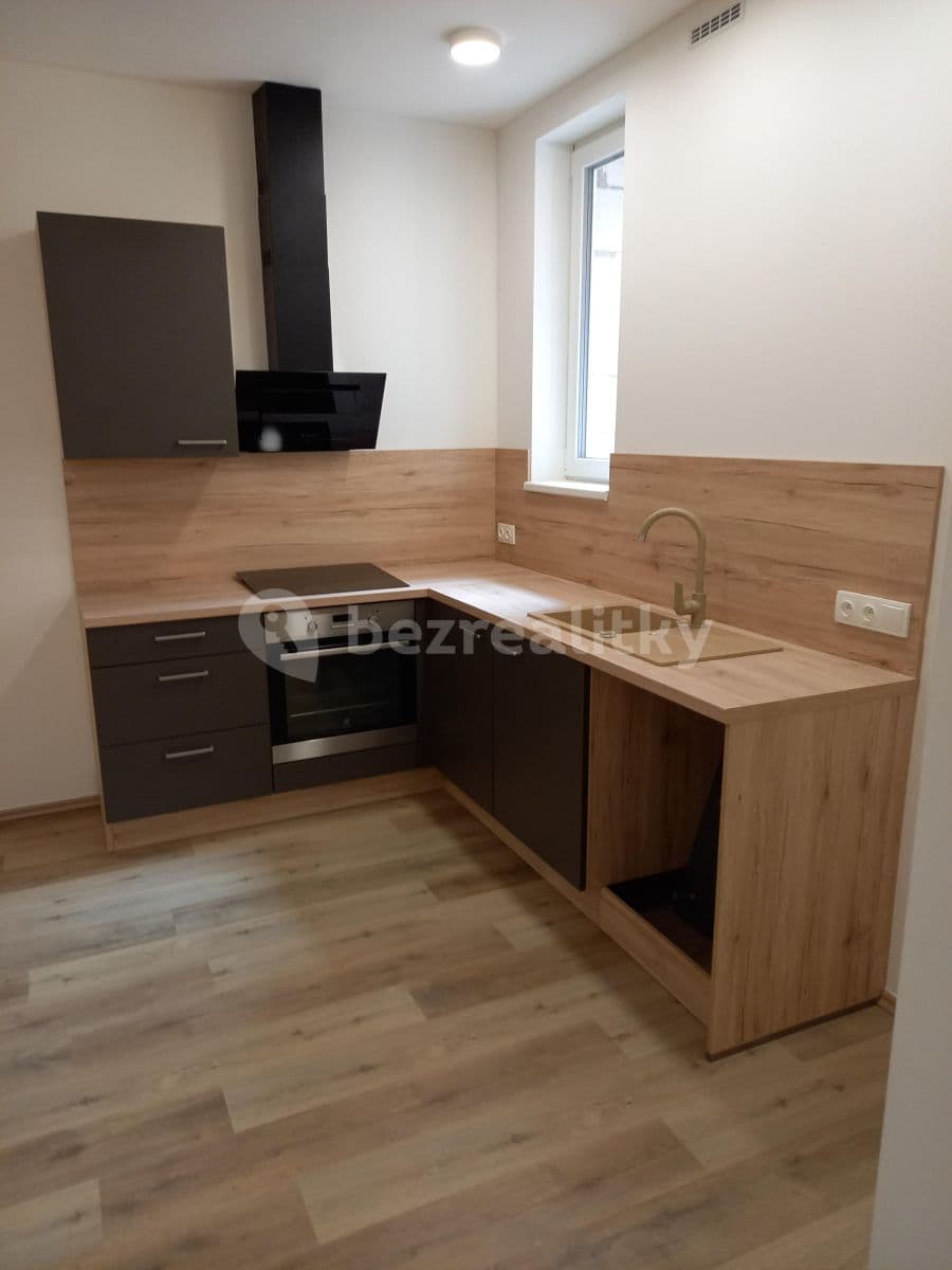 Prenájom bytu 2-izbový 65 m², Černošická, Praha, Praha Prenájom bytu 2-izbový 65 m², Černošická, Praha, Praha
