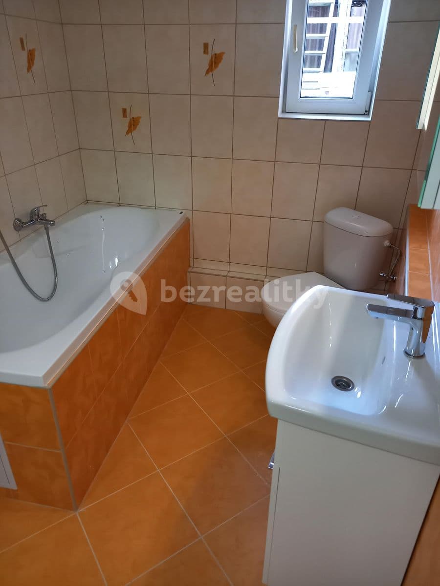 Prenájom bytu 2-izbový 65 m², Černošická, Praha, Praha Prenájom bytu 2-izbový 65 m², Černošická, Praha, Praha
