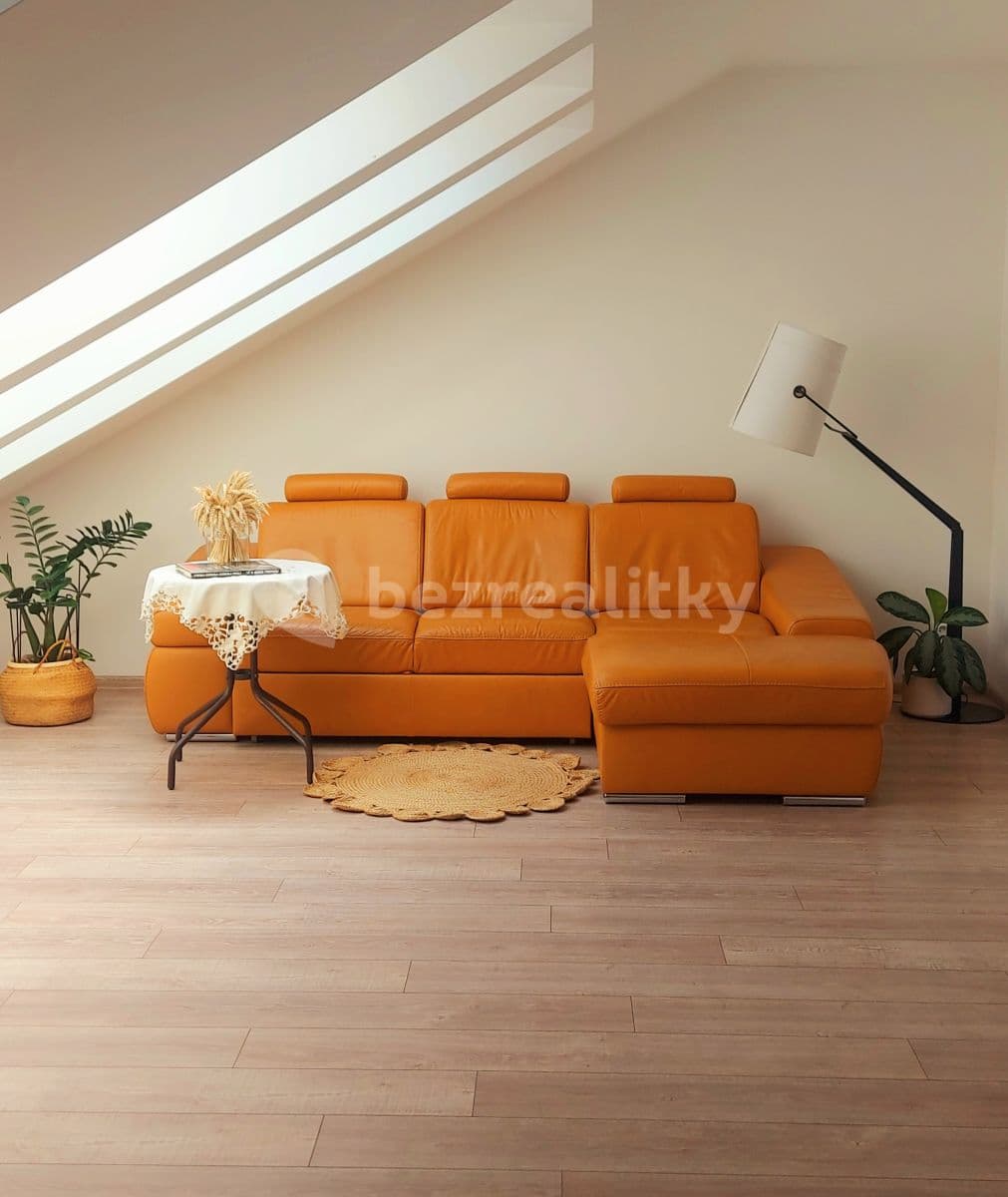 Predaj bytu 4-izbový 127 m², Pod Zahrady, Přezletice, Středočeský kraj