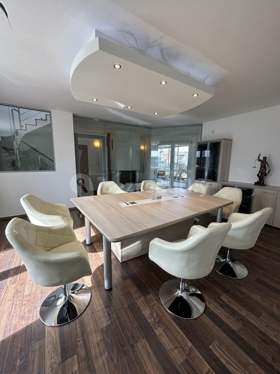 Prenájom kancelárie 16 m², Olomoucká, Prostějov, Olomoucký kraj Prenájom kancelárie 16 m², Olomoucká, Prostějov, Olomoucký kraj