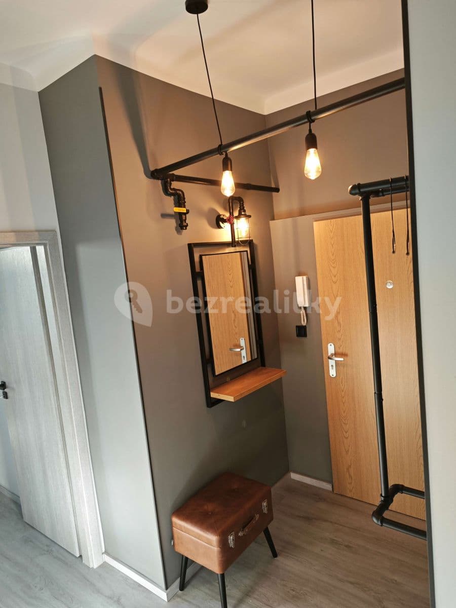 Prenájom bytu 2-izbový 33 m², Turnovská, Praha, Praha Prenájom bytu 2-izbový 33 m², Turnovská, Praha, Praha