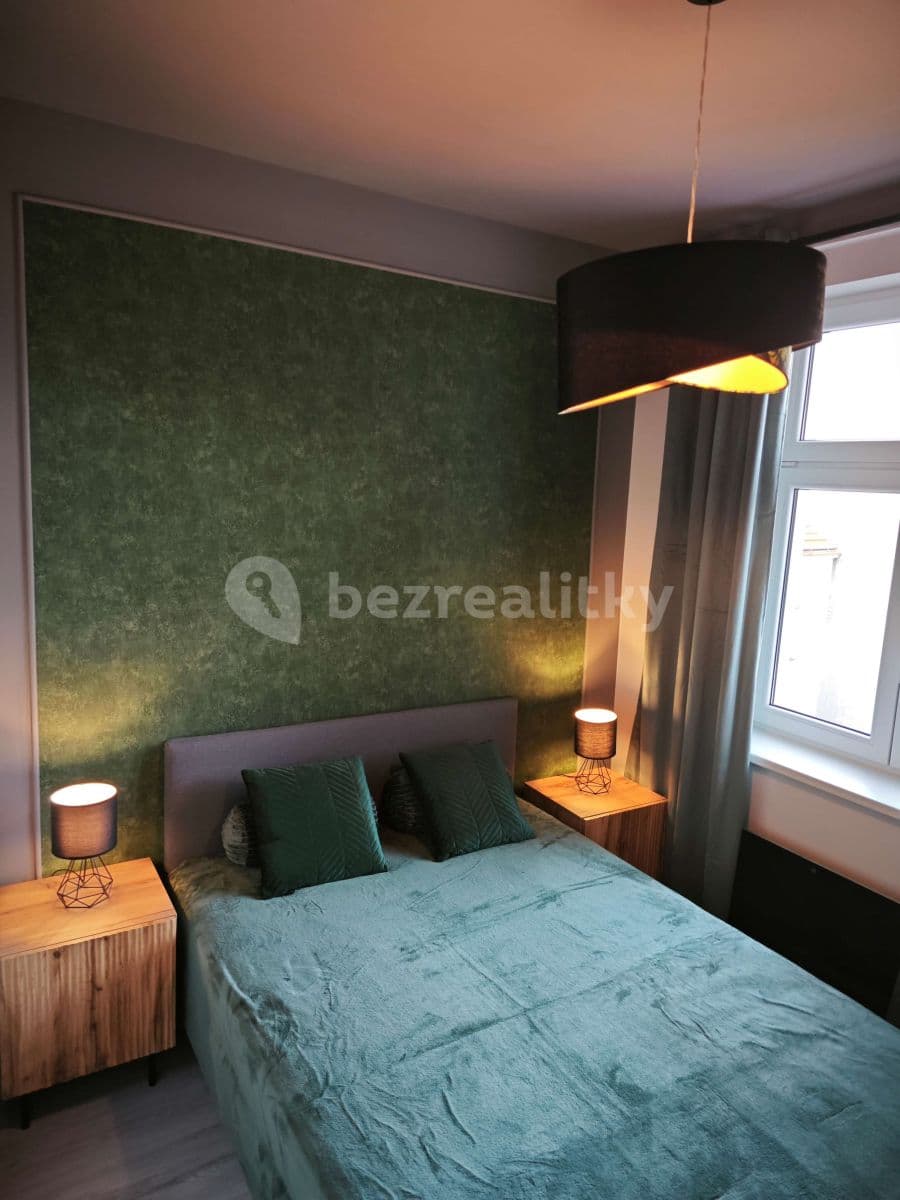 Prenájom bytu 2-izbový 33 m², Turnovská, Praha, Praha Prenájom bytu 2-izbový 33 m², Turnovská, Praha, Praha