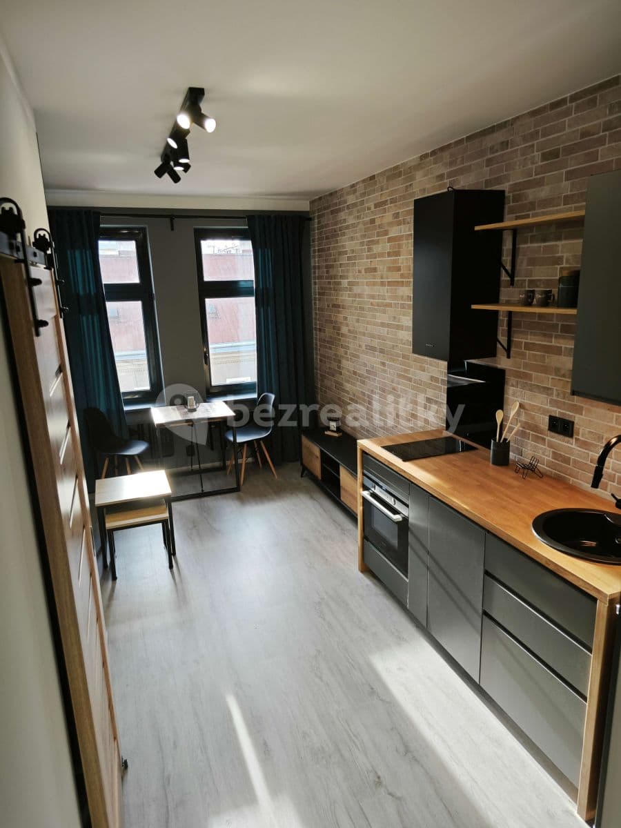 Prenájom bytu 2-izbový 33 m², Turnovská, Praha, Praha Prenájom bytu 2-izbový 33 m², Turnovská, Praha, Praha