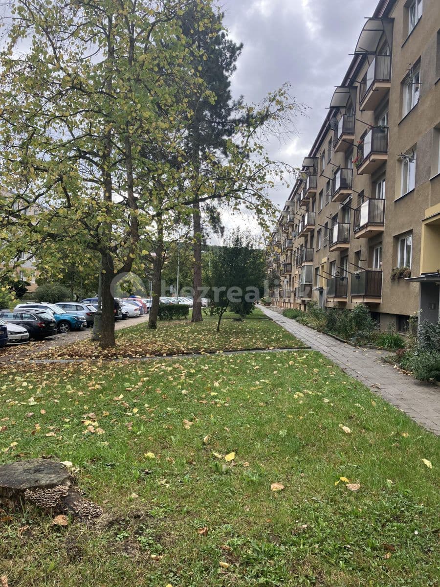 Prenájom bytu 1-izbový 23 m², Dukelských hrdinů, Ústí nad Labem, Ústecký kraj Prenájom bytu 1-izbový 23 m², Dukelských hrdinů, Ústí nad Labem, Ústecký kraj