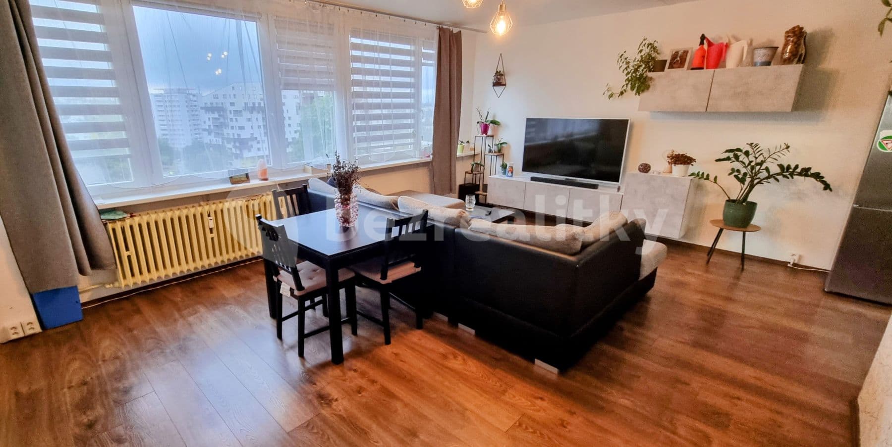 Prenájom bytu 3-izbový 68 m², Jetelová, Praha, Praha Prenájom bytu 3-izbový 68 m², Jetelová, Praha, Praha