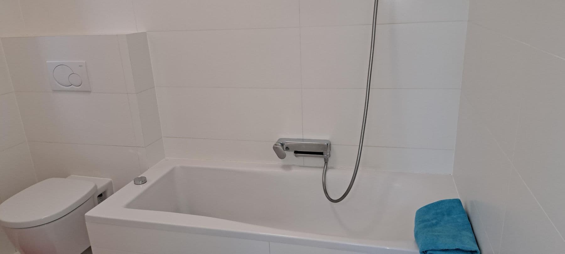 Prenájom bytu 2-izbový 60 m², Knižkova dolina, Rača, Bratislavský kraj Prenájom bytu 2-izbový 60 m², Knižkova dolina, Rača, Bratislavský kraj