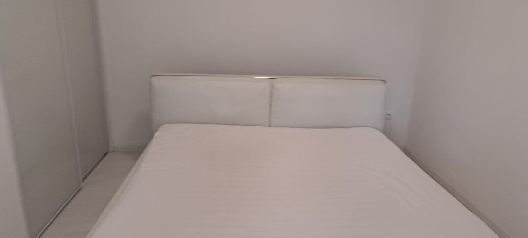 Prenájom bytu 2-izbový 60 m², Knižkova dolina, Rača, Bratislavský kraj Prenájom bytu 2-izbový 60 m², Knižkova dolina, Rača, Bratislavský kraj