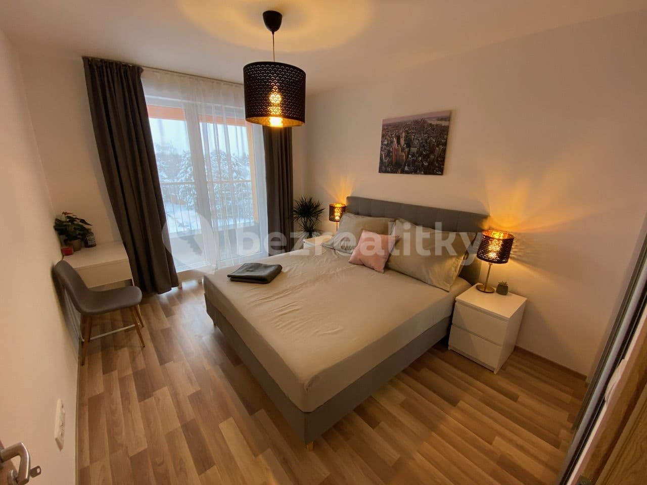 Prenájom bytu 2-izbový 49 m², Karla Guta, Praha, Praha Prenájom bytu 2-izbový 49 m², Karla Guta, Praha, Praha