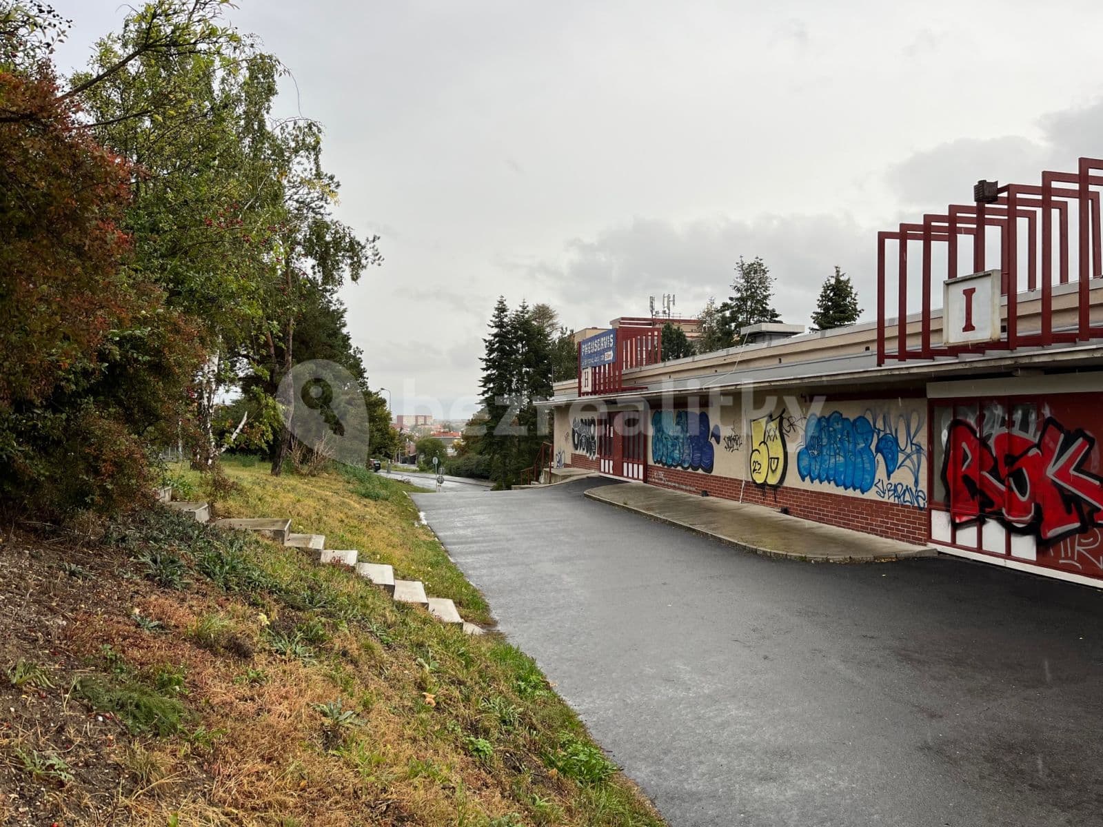 Prenájom garáže 19 m², Písečná, Praha, Praha Prenájom garáže 19 m², Písečná, Praha, Praha