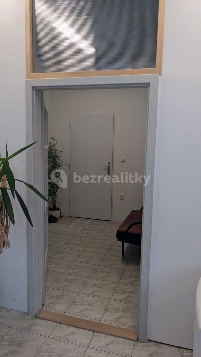 Prenájom kancelárie 34 m², Ant. Barcala, České Budějovice, Jihočeský kraj Prenájom kancelárie 34 m², Ant. Barcala, České Budějovice, Jihočeský kraj