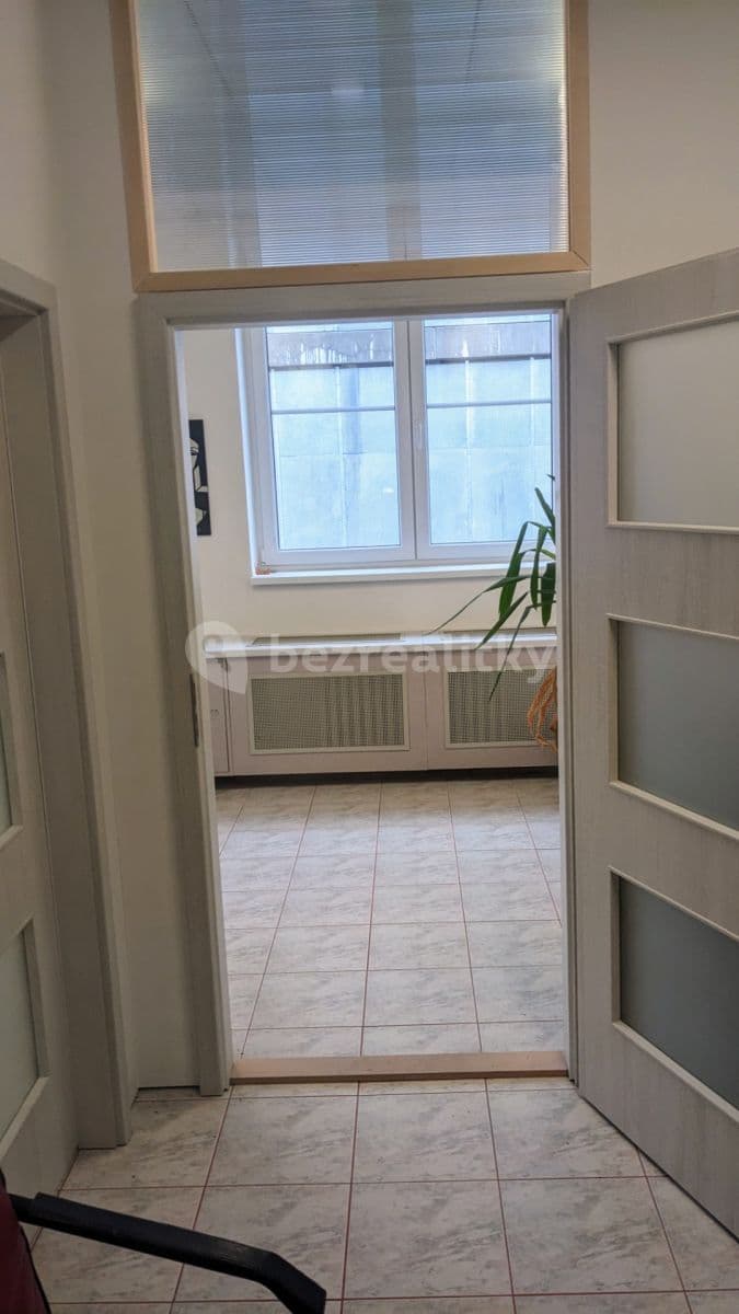 Prenájom kancelárie 34 m², Ant. Barcala, České Budějovice, Jihočeský kraj Prenájom kancelárie 34 m², Ant. Barcala, České Budějovice, Jihočeský kraj