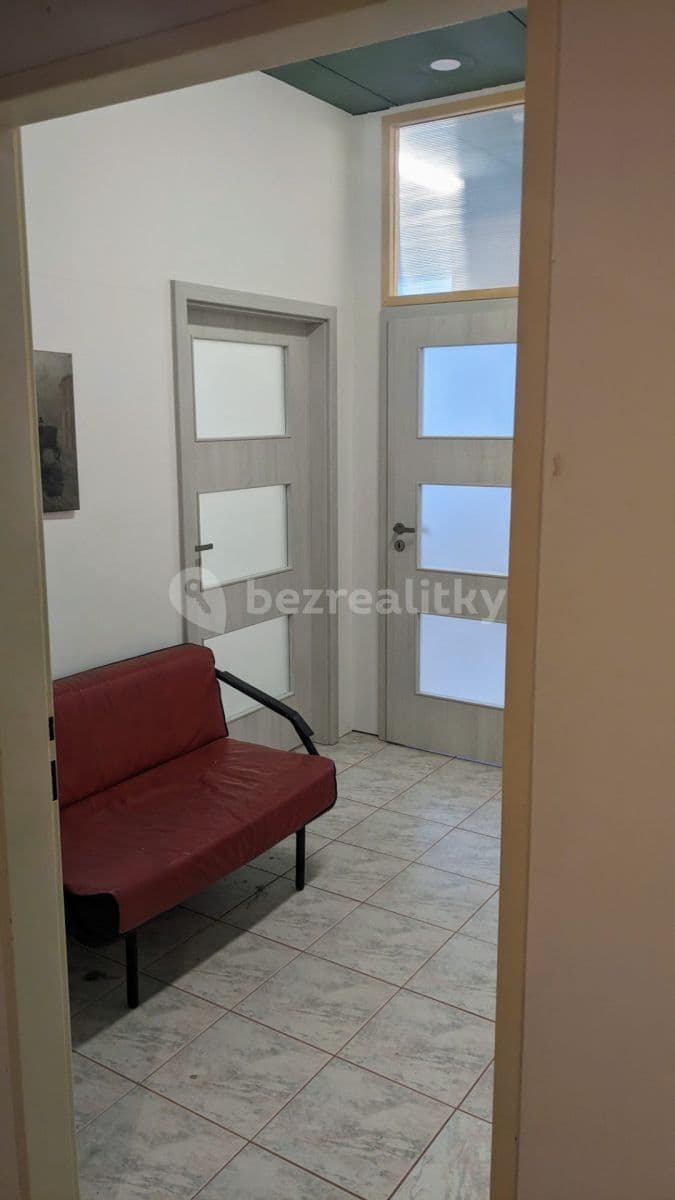 Prenájom kancelárie 34 m², Ant. Barcala, České Budějovice, Jihočeský kraj Prenájom kancelárie 34 m², Ant. Barcala, České Budějovice, Jihočeský kraj