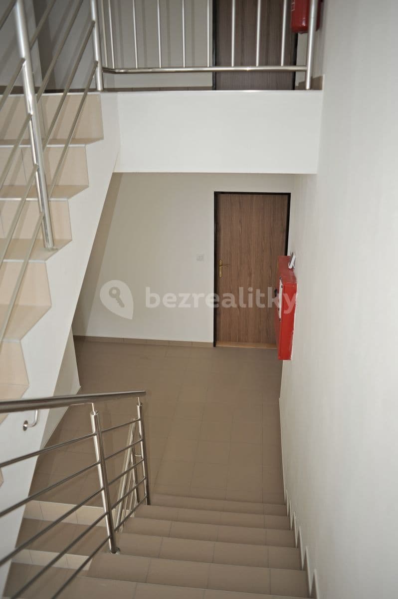 Prenájom bytu 1-izbový 25 m², Přáslavice, Olomoucký kraj