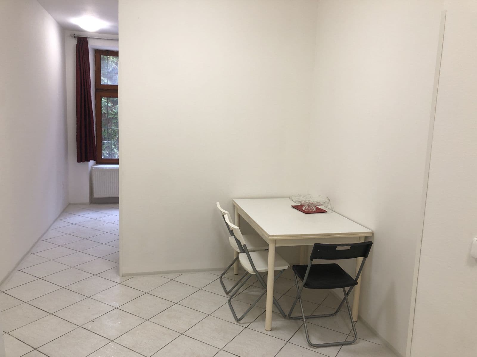 Prenájom bytu 2-izbový 45 m², U Santošky, Praha, Praha Prenájom bytu 2-izbový 45 m², U Santošky, Praha, Praha