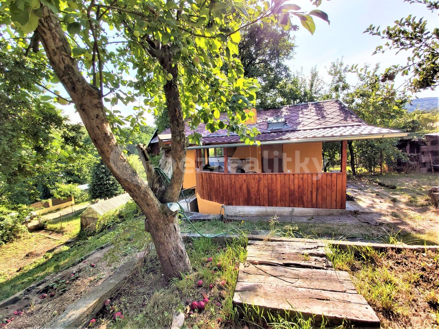 Predaj rekreačného objektu 16 m², pozemek 469 m², Litvínov, Ústecký kraj