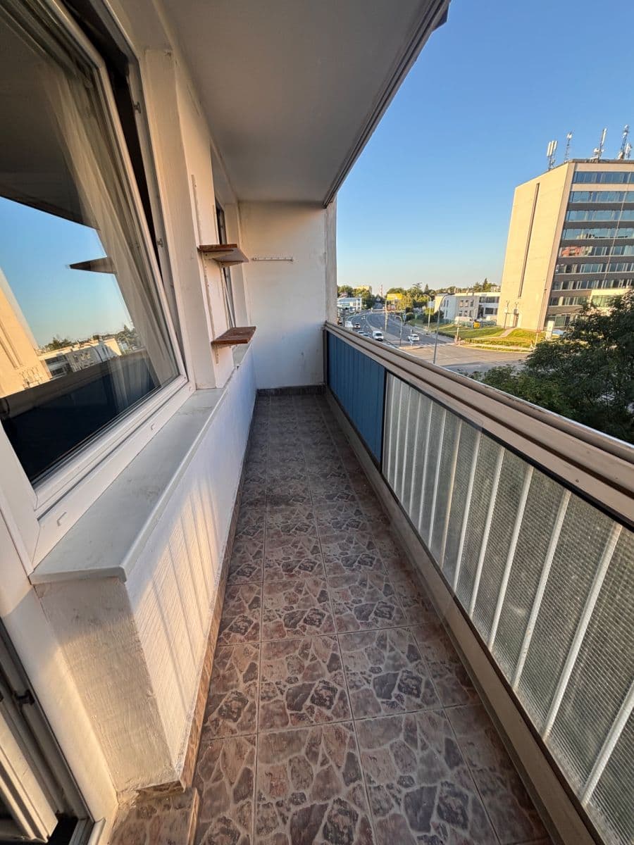 Prenájom bytu 3-izbový 78 m², Mariánská, Praha, Praha Prenájom bytu 3-izbový 78 m², Mariánská, Praha, Praha