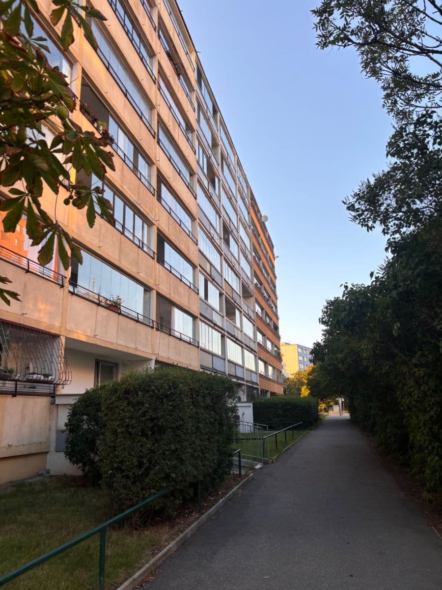 Prenájom bytu 3-izbový 78 m², Mariánská, Praha, Praha Prenájom bytu 3-izbový 78 m², Mariánská, Praha, Praha