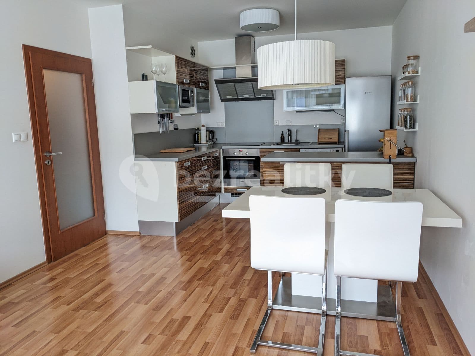 Prenájom bytu 2-izbový 59 m², Babická, Praha, Praha Prenájom bytu 2-izbový 59 m², Babická, Praha, Praha