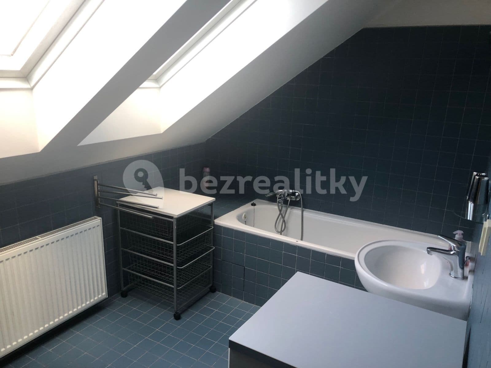 Prenájom bytu 4-izbový 130 m², Čihákova, Praha, Praha Prenájom bytu 4-izbový 130 m², Čihákova, Praha, Praha