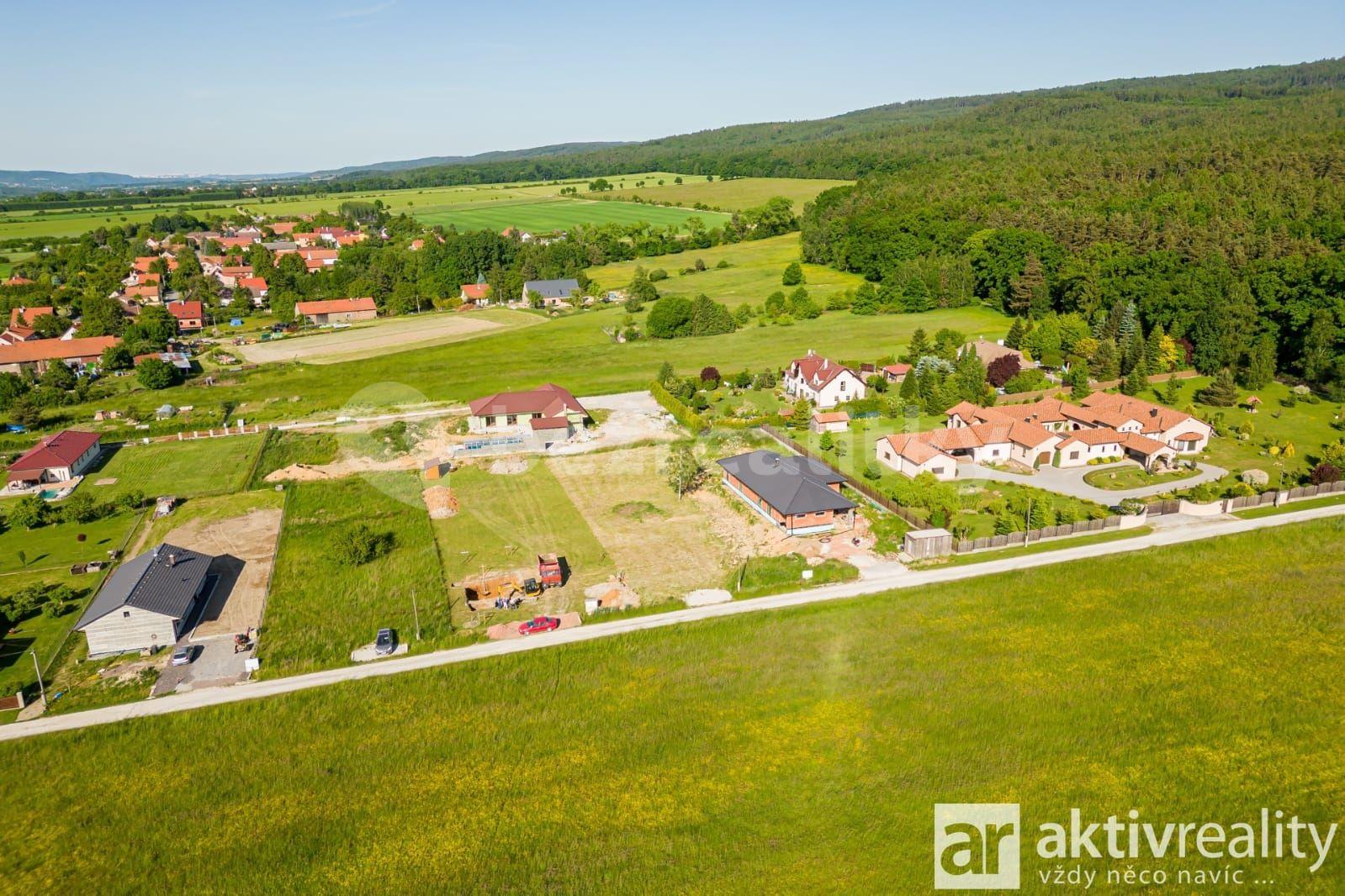 Predaj pozemku 1.490 m², Podbrdy, Středočeský kraj