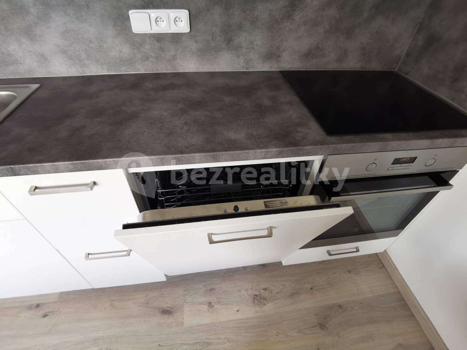 Prenájom bytu 2-izbový 42 m², Krupská, Praha, Praha Prenájom bytu 2-izbový 42 m², Krupská, Praha, Praha