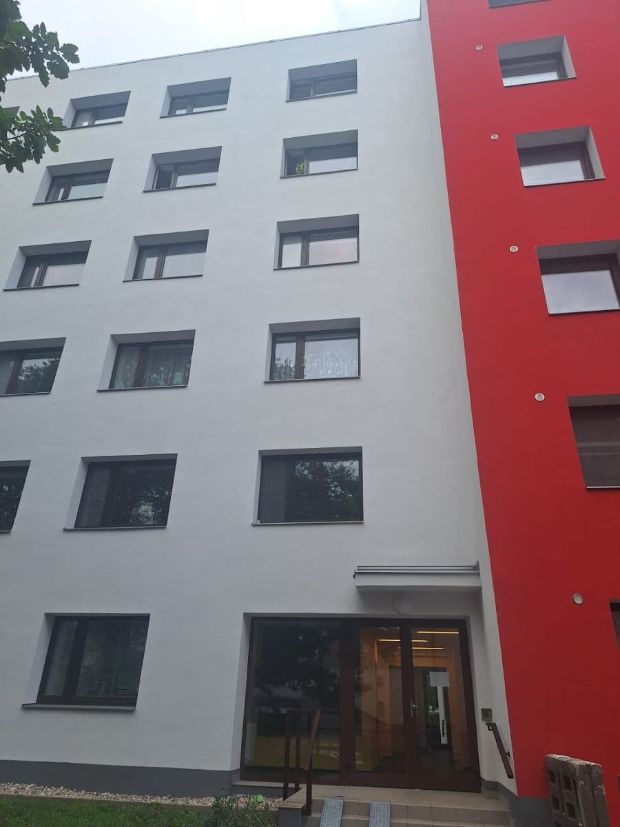 Prenájom bytu 2-izbový 42 m², Krupská, Praha, Praha Prenájom bytu 2-izbový 42 m², Krupská, Praha, Praha